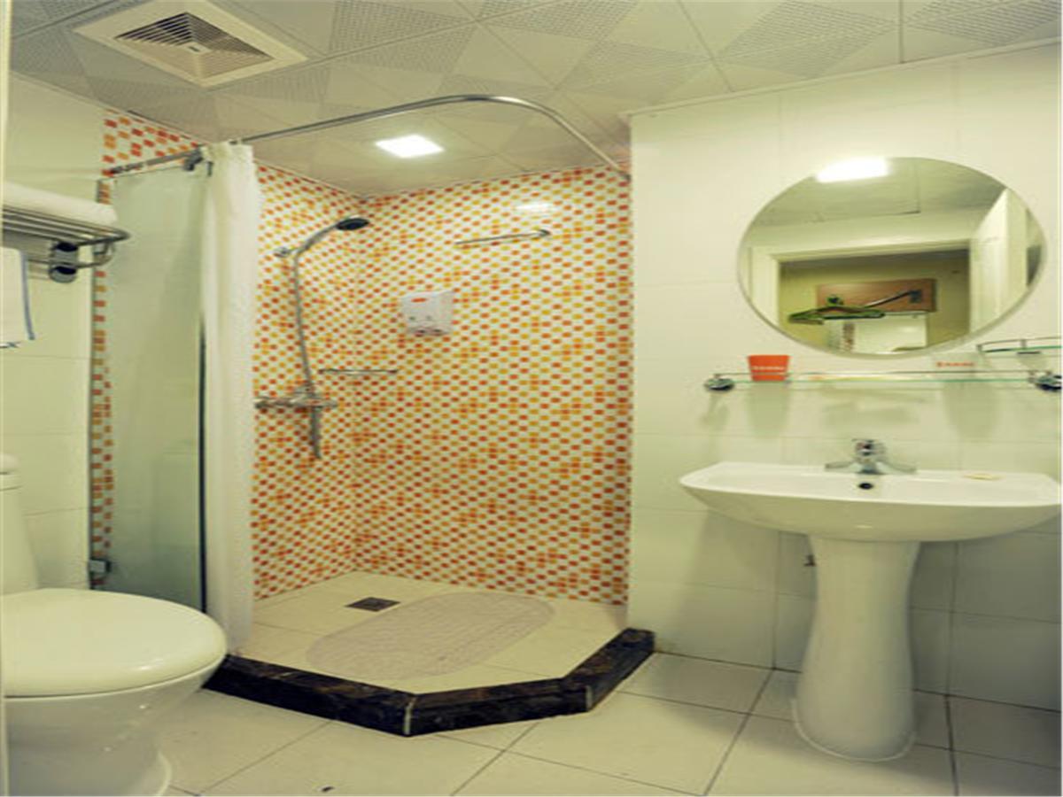 Home Inn Guangzhou Middle Jiefang Road Gongyuanqian Metro Station กวางโจว ภายนอก รูปภาพ